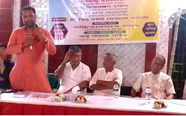 ঐতিহ্যবাহী বুধহাটা দ্বাদশ শিব ও কালী মন্দিরে গীতা স্কুল উদ্বোধন