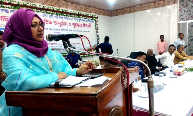 নেত্রকোণায় জেলা প্রশাসনের আলোচনা সভা, সাংস্কৃতিক অনুষ্ঠান ও পুরস্কার বিতরণী