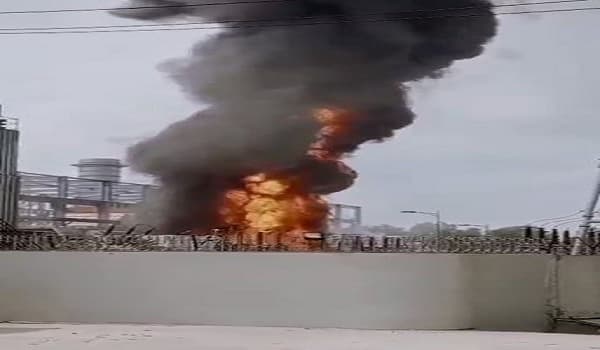 ৩৩০ মেগাওয়াট বিদ্যুৎ প্লান্টে আগুন