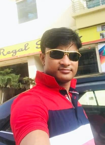 আশুলিয়ায় ইউপি সদস্যের বিরুদ্ধে চাঁদাবাজির মামলা