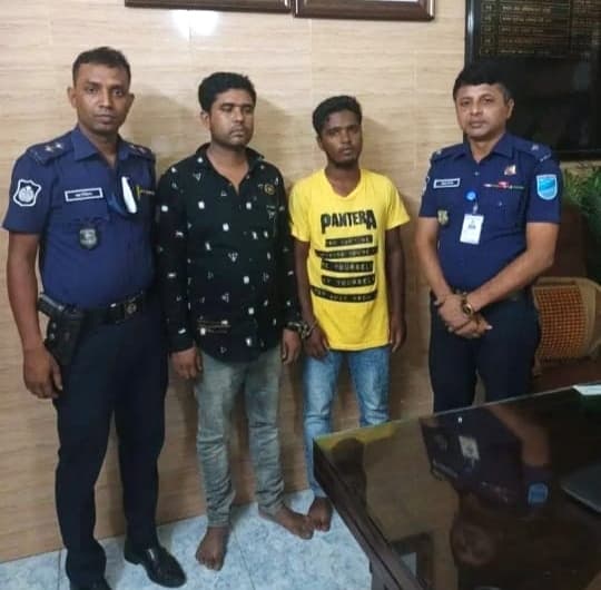 সাভারে ৮৫০ পিস ইয়াবাসহ দুই মাদক কারবারি আটক