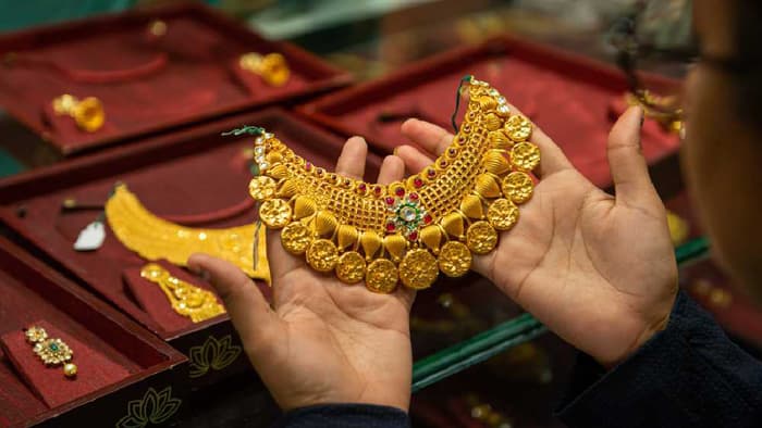 বদলে গেল সোনা বেচা কেনার নিয়ম