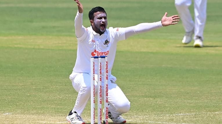 তৃতীয় দফায় টেস্টে নতুন অধিনায়ক সাকিব