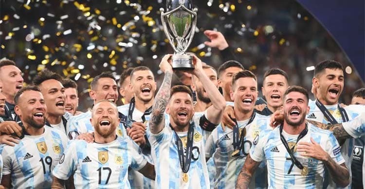 ইতালিকে উড়িয়ে ‘ফাইনালিসিমা’ জিতলো মেসির আর্জেন্টিনা