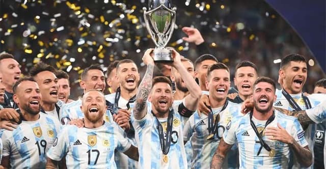 ইতালিকে উড়িয়ে ‘ফাইনালিসিমা’ জিতলো মেসির আর্জেন্টিনা