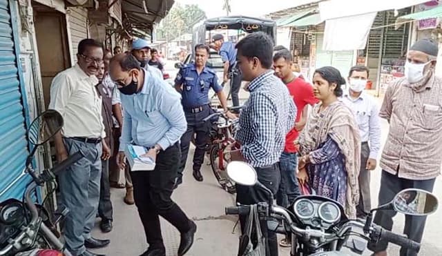পাঁচবিবিতে ক্লিনিকের বৈধ কাগজ না থাকায় সিলগালা