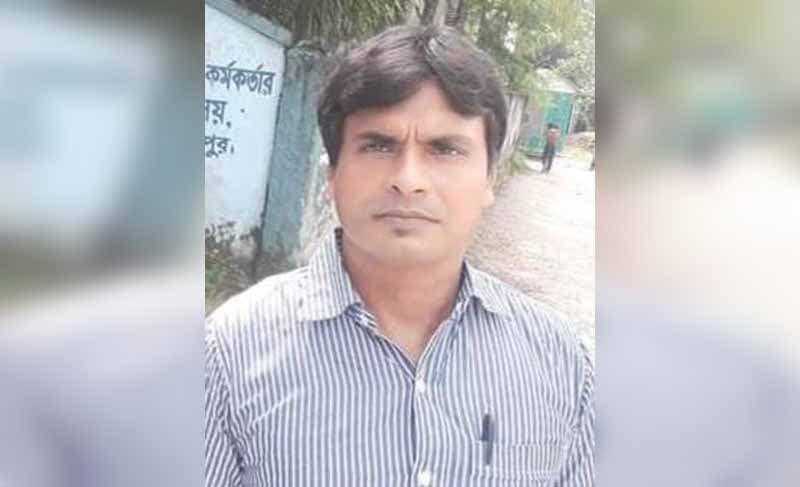 কালকিনিতে মৎস কর্মকর্তার বিরুদ্ধে নানা অভিযোগ!