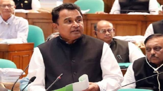 স্বাস্থ্যখাতকে বিশেষ গুরুত্ব দিয়ে বাজেট পেশ আজ