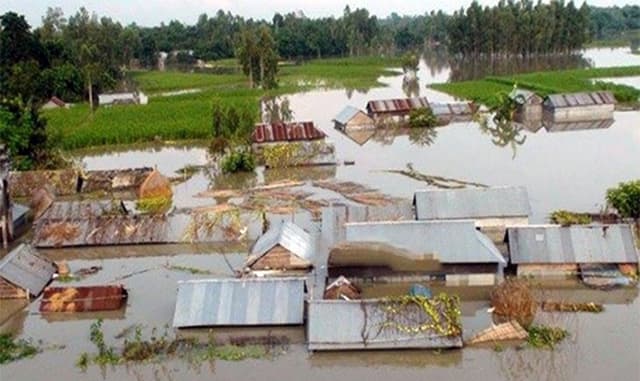 এ মাসেই দাবদাহ আর বন্যার শঙ্কা