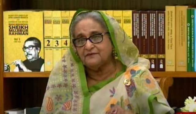 রেল দুর্ঘটনা রোধে সবাইকে সতর্ক থাকার আহ্বান প্রধানমন্ত্রীর