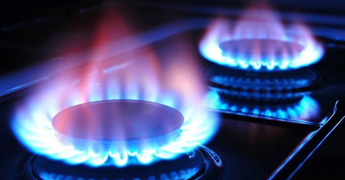 গ্যাসের এক চুলা ৯৯০, দুই চুলা ১০৮০ টাকা