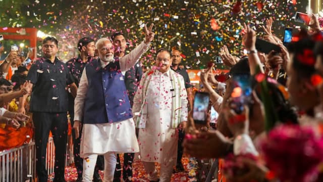 ফের ভারতের প্রধানমন্ত্রী হচ্ছেন মোদি, শপথ হতে পারে শনিবার