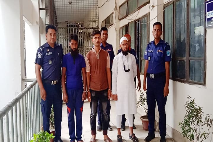 দলবেঁধে ধর্ষণের পর স্বামী-স্ত্রীকে হত্যায় ৬ জনের ফাঁসি