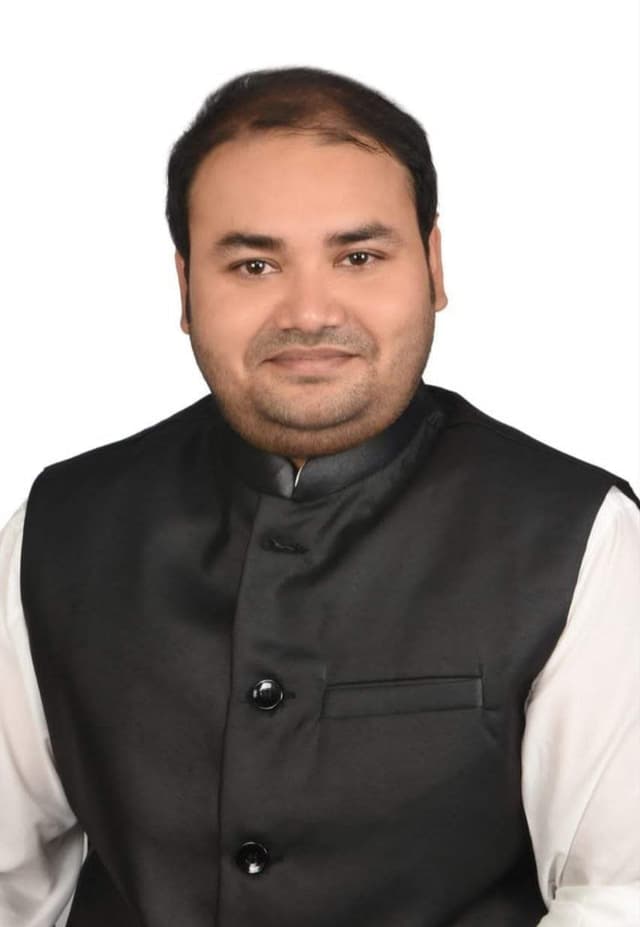 দিনাজপুরের নবাবগঞ্জে তাজওয়ার মোহাম্মদ ফাহিম চেয়ারম্যান নির্বাচিত