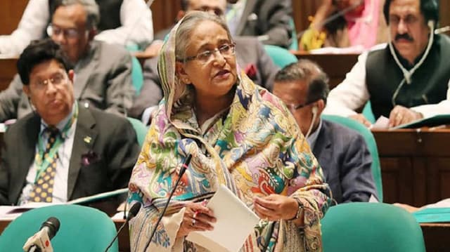 সংকট মোকাবিলায় ১ হাজার মিলিয়ন ডলার সংগ্রহে সরকার: প্রধানমন্ত্রী