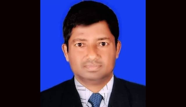 ছাত্রলীগের সাবেক সভাপতিকে কুপিয়ে হত্যা