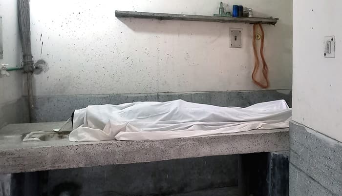 আদালতে প্রেরণের প্রস্তুতিকালে আসামীর মৃত্যু