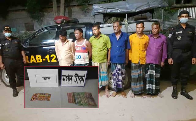 পাটক্ষেত থেকে ৬ জুয়াড়ী আটক