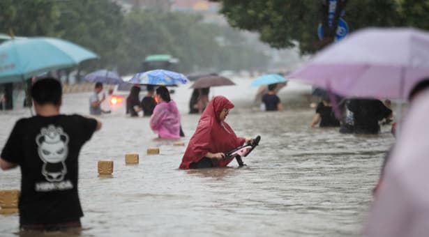 চীনে ভারী বৃষ্টিপাতে ১০ জনের মৃত্যু