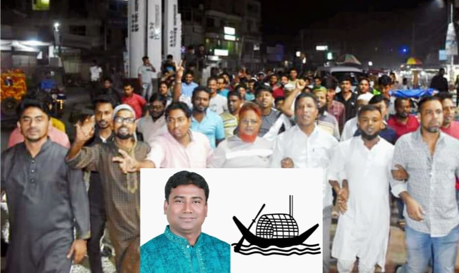 দেবীদ্বার পৌরসভা নির্বাচনে নৌকার মাঝি শামীম