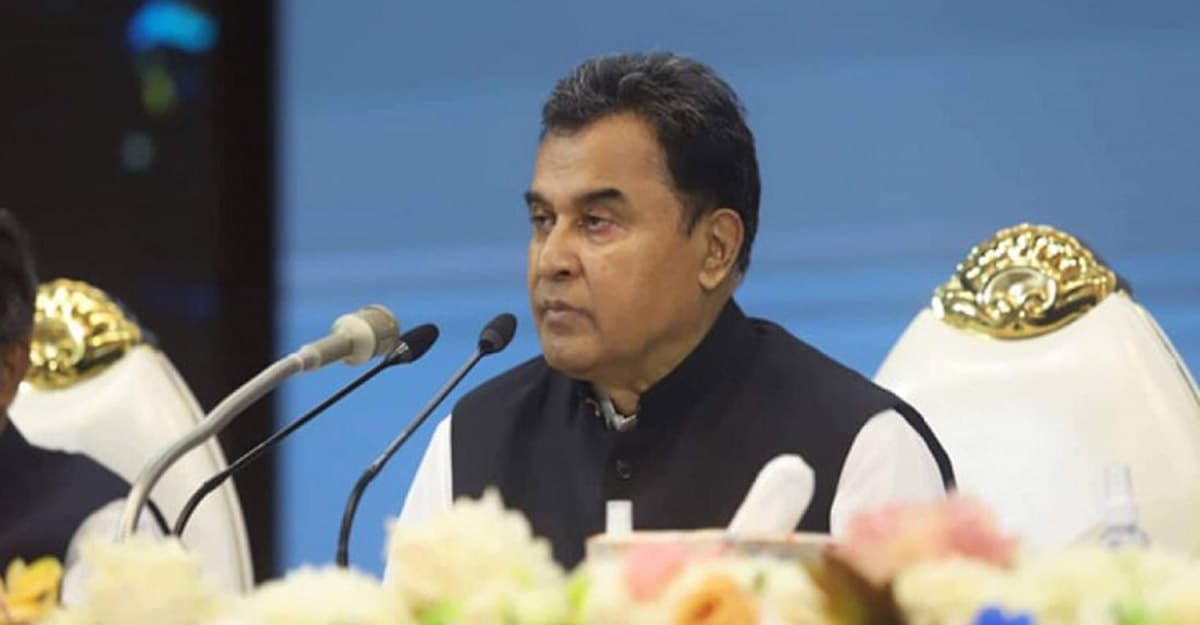 পাচার করা অর্থ দে‌শে আন‌লে প্রশ্ন নয় : অর্থমন্ত্রী