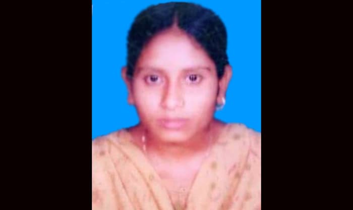 পদ্মায় নিখোঁজের দুই দিন পর নারীর লাশ উদ্ধার