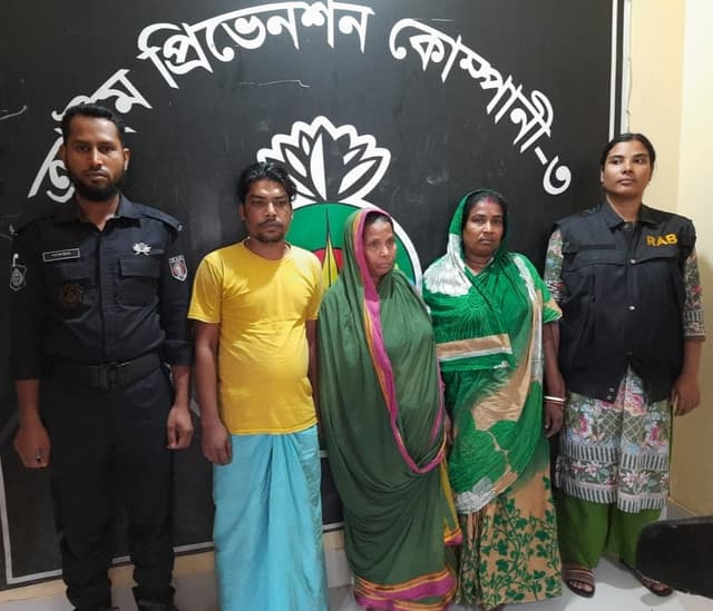 টাঙ্গাইলে হেরোইন ও চোলাই মদসহ গ্রেফতার ৪
