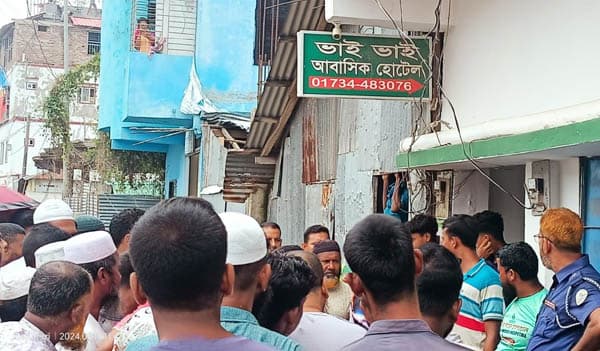 কলাপাড়ায় আবাসিক হোটেল থেকে বন কর্মকর্তার মরদেহ উদ্ধার