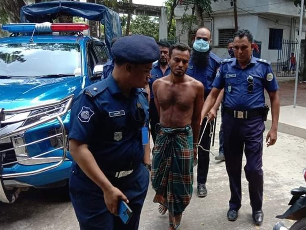 মেয়ে জামাইয়ের হাতে শাশুড়ী খুন
