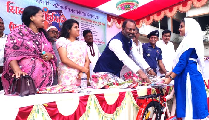 ভূঞাপুরে এসএসসি পরীক্ষার্থীদের বিদায় ও দোয়া মাহফিল অনুষ্ঠিত