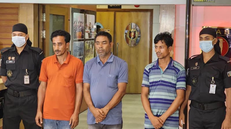 সংবাদ প্রকাশ করায় ক্ষিপ্ত হয়ে সাংবাদিক নাদিমকে হত্যা: র‌্যাব