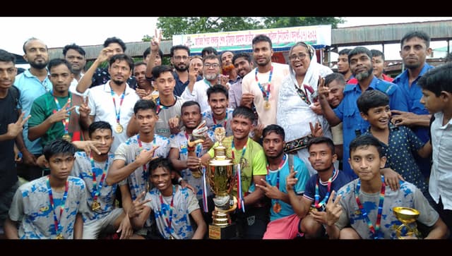 দেবীদ্বারে বঙ্গবন্ধু গোল্ডকাপ ফুটবল টুর্নামেন্টের ফাইনাল খেলা অনুষ্ঠিত