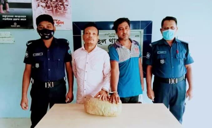 সরাইলে গাঁজাসহ দুই মাদক ব্যবসায়ী গ্রেপ্তার