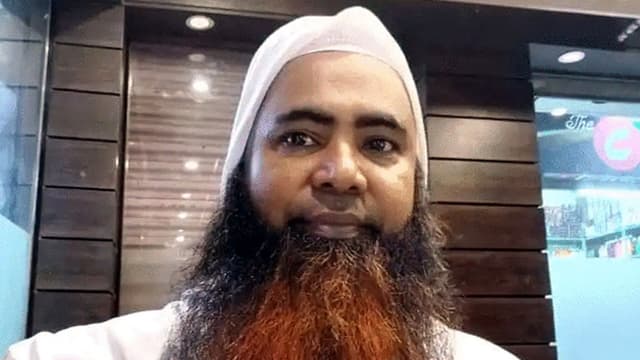 শিশু ধর্ষণে অভিযুক্ত কুমিল্লার সেই ‘ভণ্ডপীর’ গ্রেপ্তার