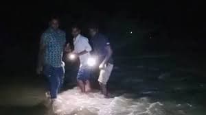 সুনামগঞ্জে ঢলের পানিতে দুই সন্তানসহ মা নিখোঁজ