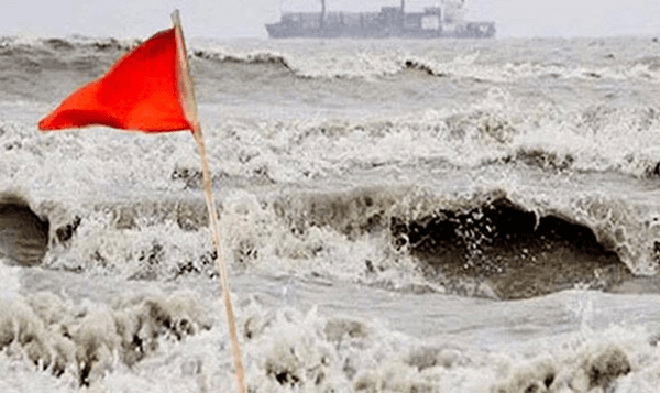 দেশের চার সমুদ্রবন্দরকে তিন নম্বর সতর্ক বার্তা