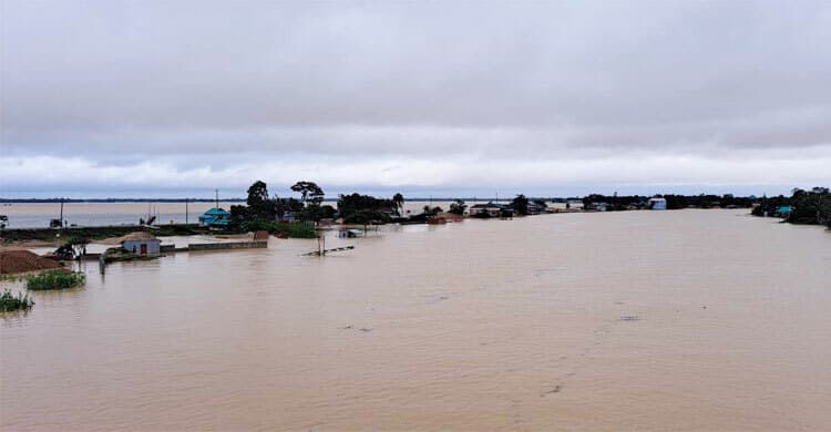 নেত্রকোনায় ৫০ গ্রাম প্লাবিত