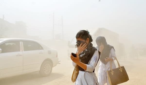 এক বছরে বায়ুদূষণে দেশে প্রায় আড়াই লাখ মৃত্যু: ইউনিসেফ