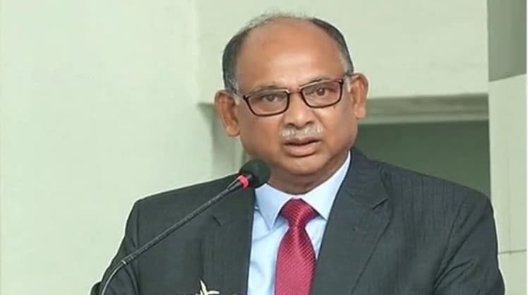 বিধিনিষেধ আরোপ করা ৭ জেলায় ট্রেন থামবে না: রেলপথমন্ত্রী