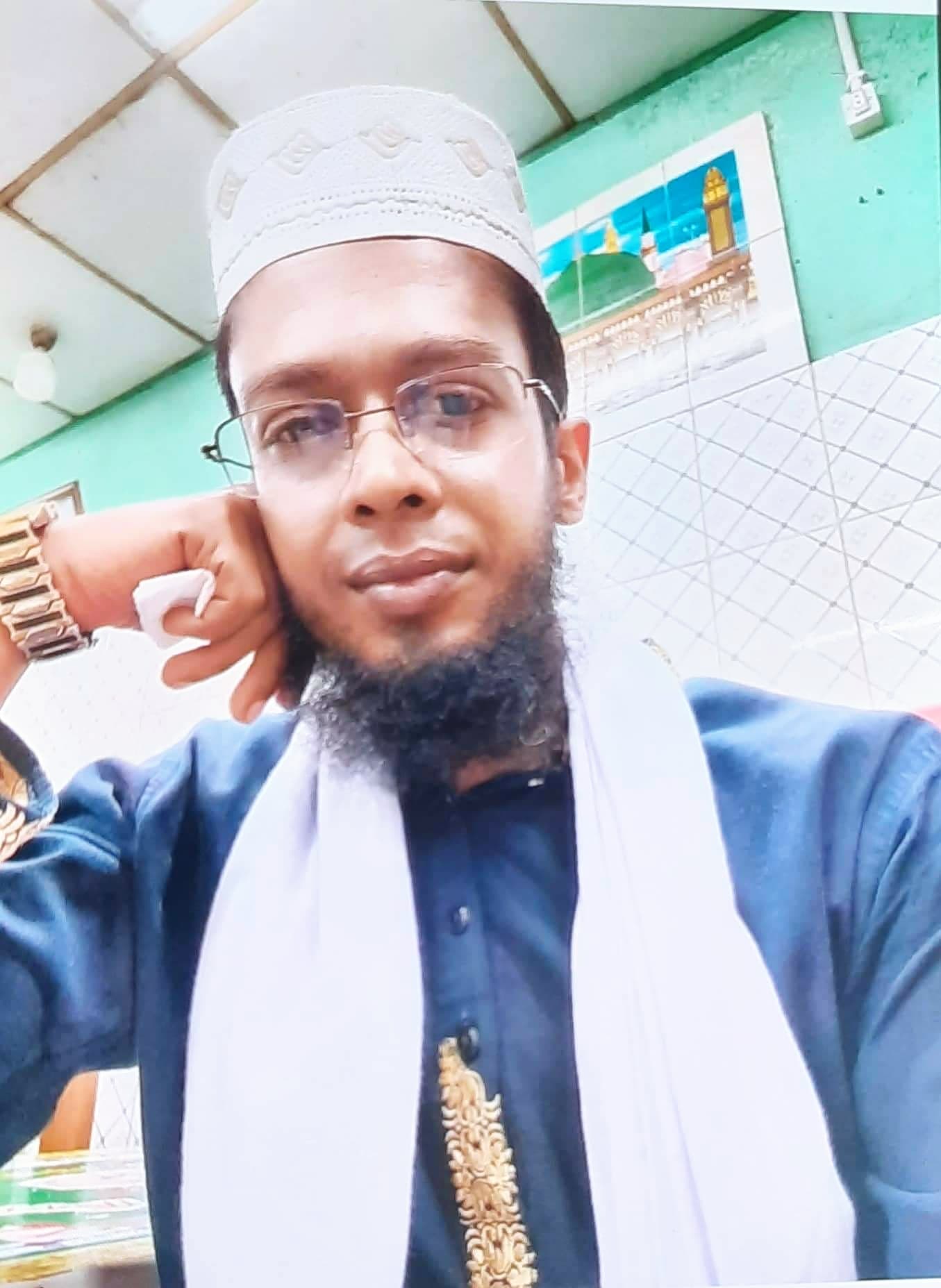 গোসলের ভিডিও করে নারীকে খারাপ প্রস্তাব, যুবক গ্রেফতার