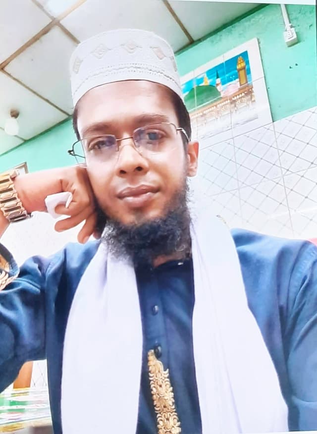 গোসলের ভিডিও করে নারীকে খারাপ প্রস্তাব, যুবক গ্রেফতার