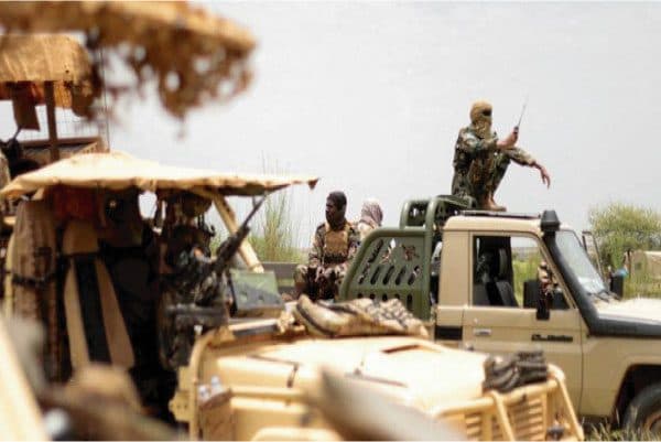 মালিতে সশস্ত্র বিদ্রোহীদের হামলায় নিহত ১৩২