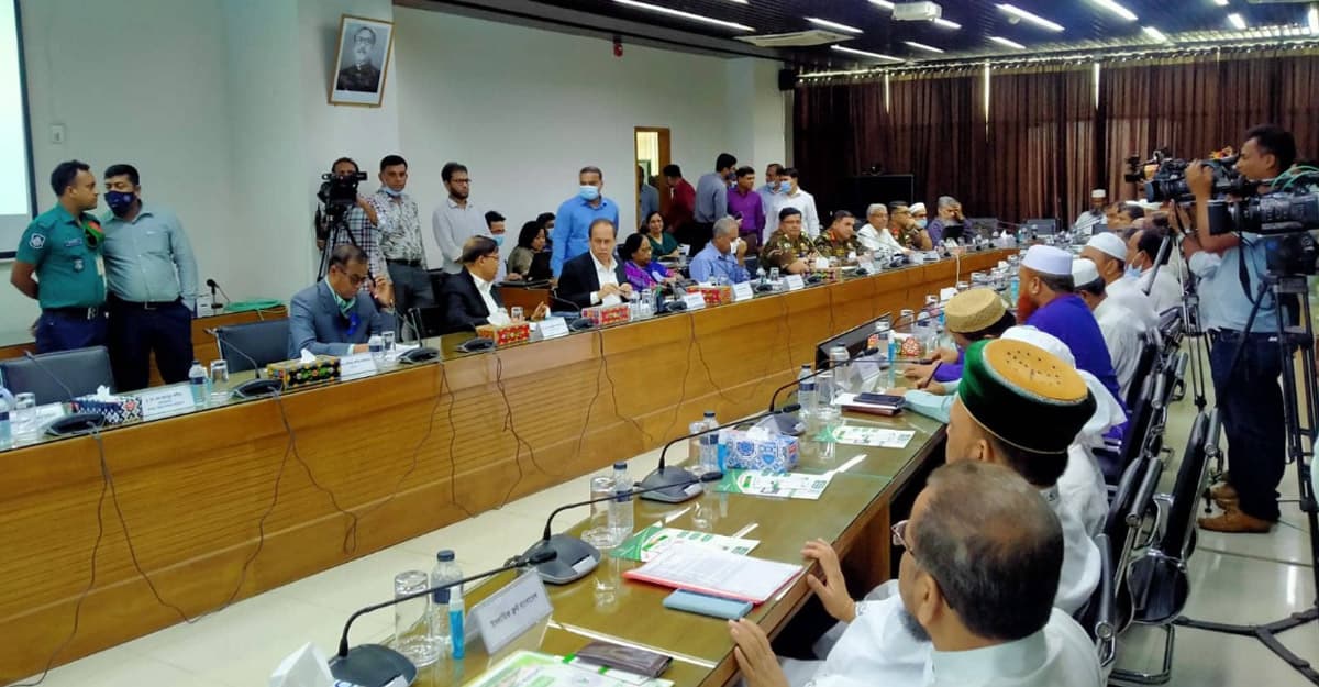 ইসির ডাকে সাড়া নেই বিএনপিসহ পাঁচ দলের