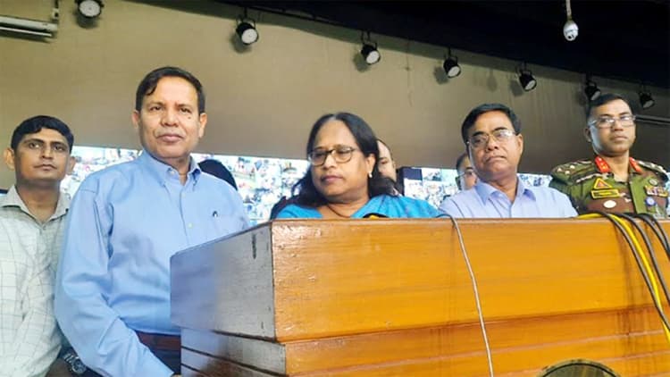 অনিয়মের খবর নেই, ভোটার উপস্থিতি বেশ ভালো : ইসি