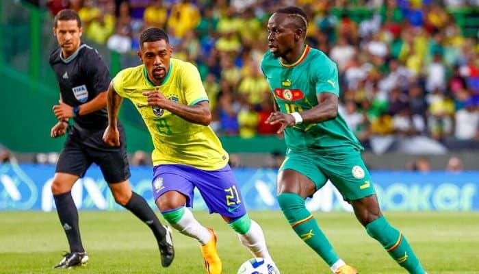 পাঁচবারের বিশ্বচ্যাম্পিয়ন ব্রাজিলের জালে এক হালি গোল সেনেগালের