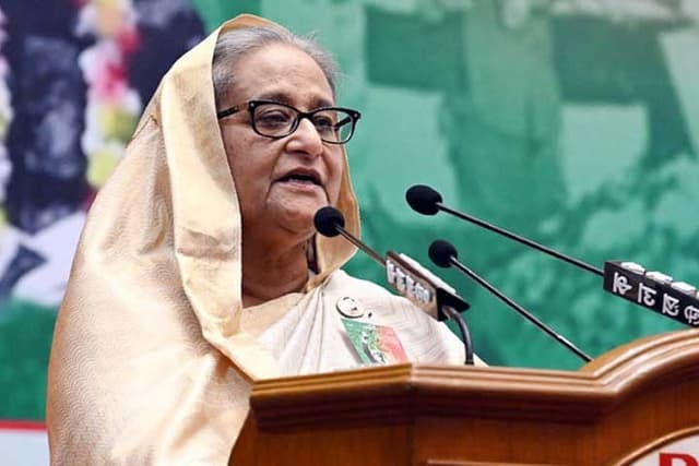 আওয়ামী লীগ ক্ষমতায় থাকলে দেশ আরও এগিয়ে যাবে : প্রধানমন্ত্রী
