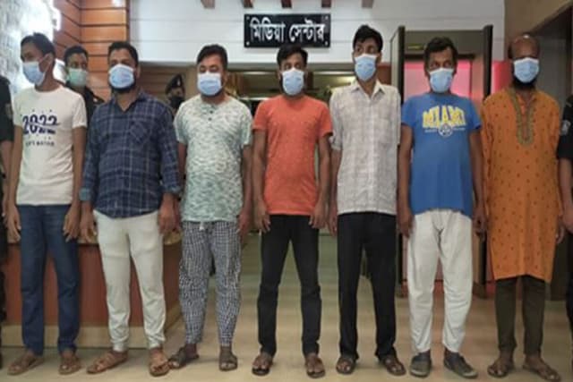 ছিনতাইকারীদের প্রধান টার্গেট পথচারীদের মোবাইল : র‍্যাব