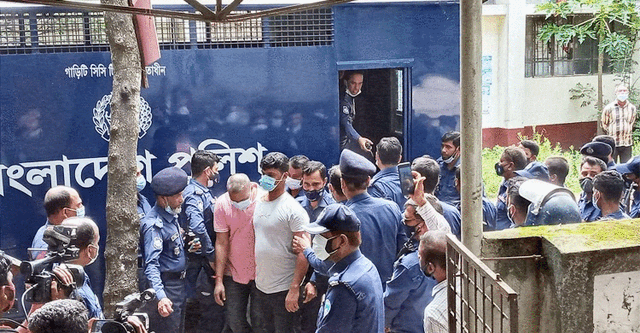 সিনহা হত্যার বিচার শুরু : প্রদীপসহ ১৫ আসামির বিরুদ্ধে চার্জ গঠন