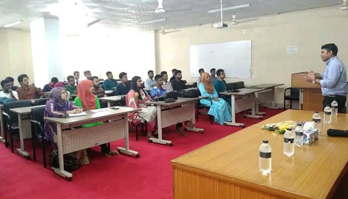 নোবিপ্রবিতে শিক্ষাক্ষেত্রে  বৈষম্য বিষয়ক সেমিনার অনুষ্ঠিত