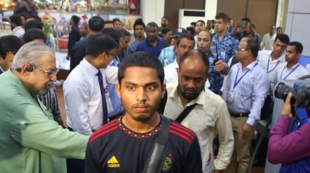 সুদান থেকে ফিরছেন আরও দেড় শতাধিক বাংলাদেশি